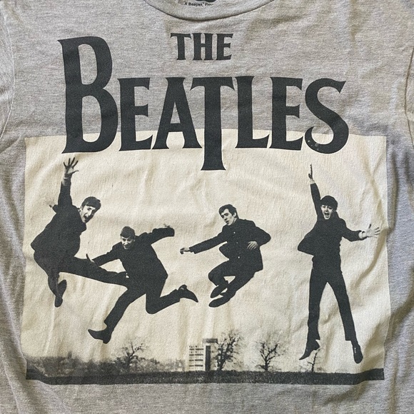 THE BEATLES 2014 Jump Cheap Graphic Tee Size Small - Picture 3 of 9